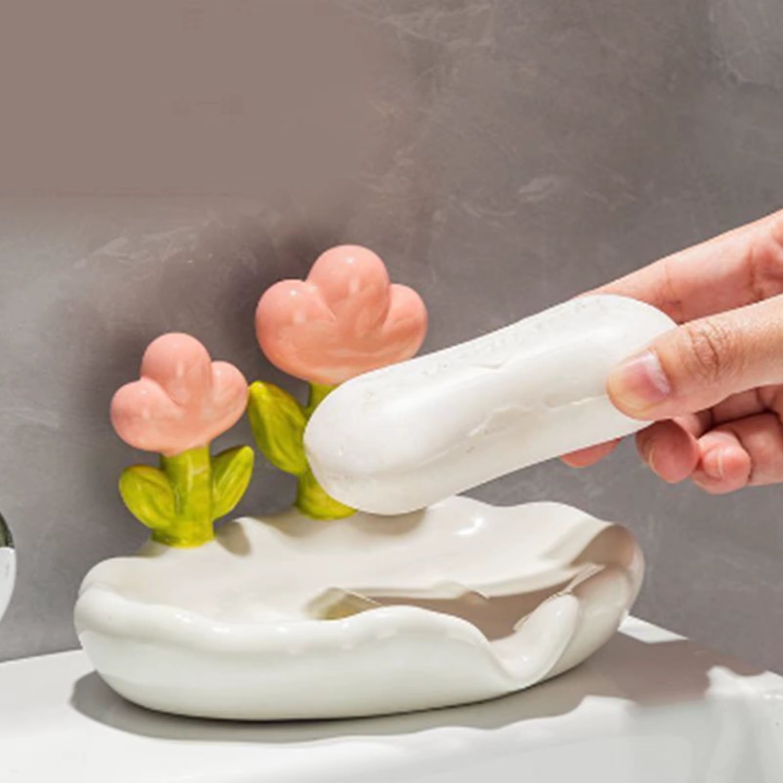 TECH™ Adorable Flower Soap Tray Holder